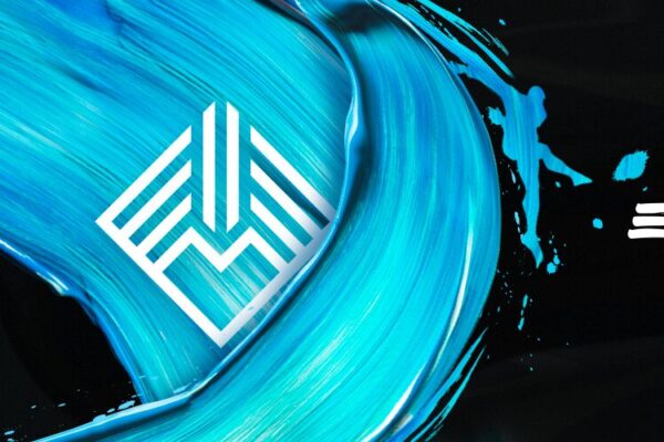 E11_TwitterBLKBLUE-JO